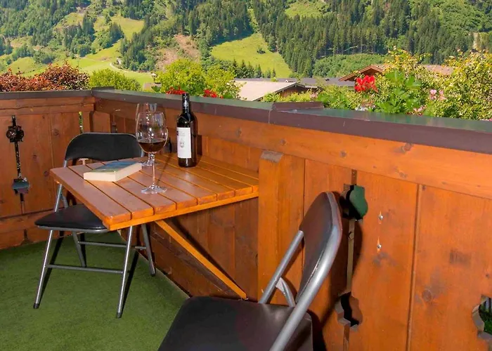 Pensión Lindenhof**, Rauris